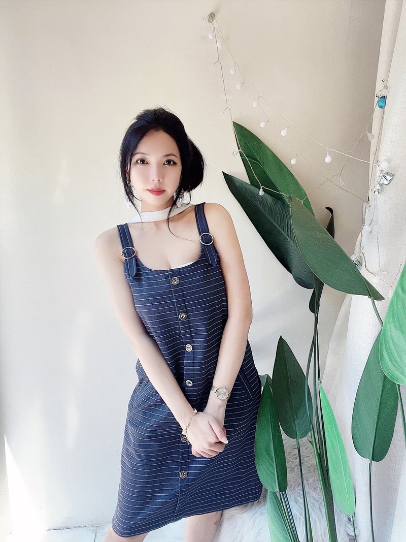 ILEY 依蕾經典細橫條 古董古著牛仔連身吊帶洋裝連衣裙 vintage - 洋裝/連身裙 - 棉．麻 藍色