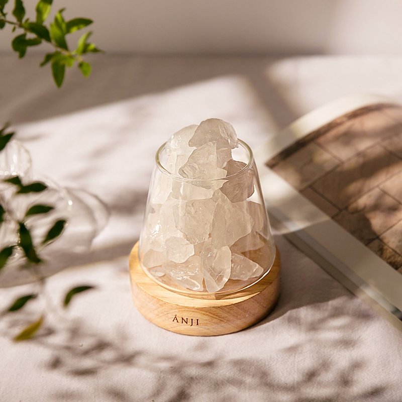 Good Luck Artifact White Crystal Honey Lemon | Stable X Good Luck Crystal Rock Lamp with Freesia - Items for Display - Crystal White