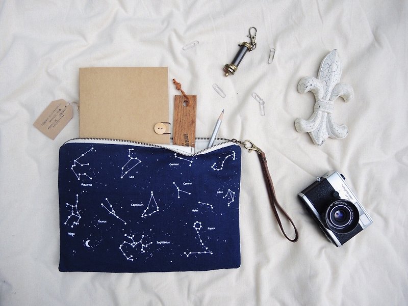 Cosmetic Bag, Make up bag, Pouch Zipper, Clutch bag, Canvas travel bag, Star bag, Horoscope bag - Constellation screen bag - 其他 - 其他材質 藍色
