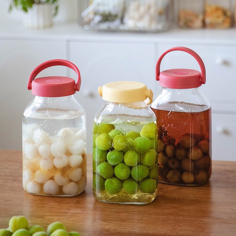 Shimoyama One-Way Exhaust Glass Seal Jar / Pickling Jar / Plum Wine Jar (with Handle) - 2.2L - Multi-color - เครื่องครัว - แก้ว สีแดง