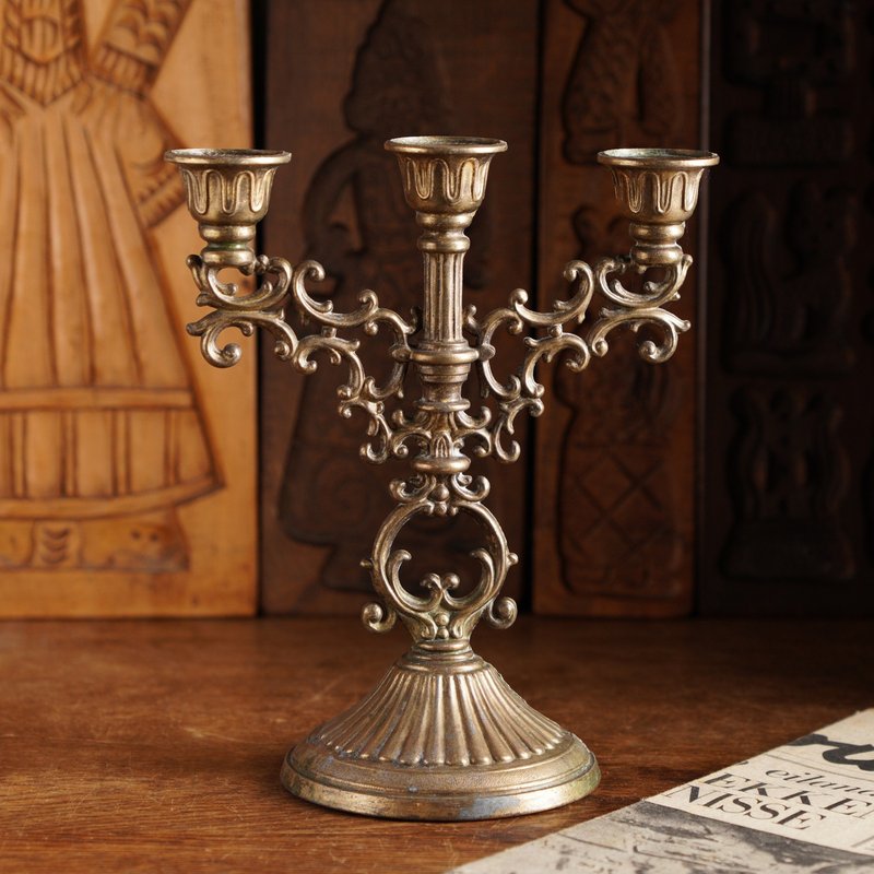 Vintage cast iron three-candle candelabra - Candles & Candle Holders - Other Metals Gold