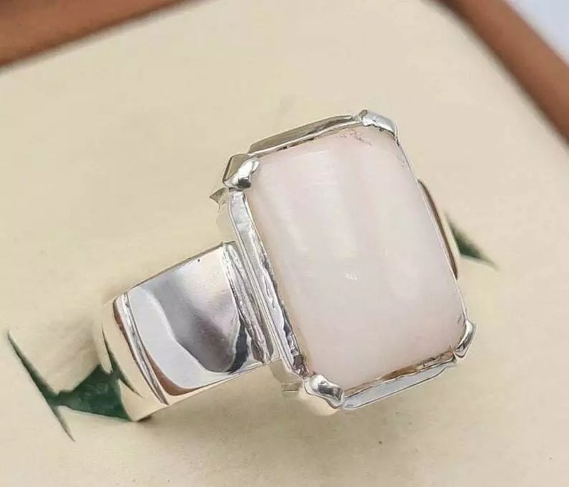 Opal ring mens opal stone handmade jewelry natural gemstone men zodiac jewelley - แหวนทั่วไป - เครื่องเพชรพลอย ขาว