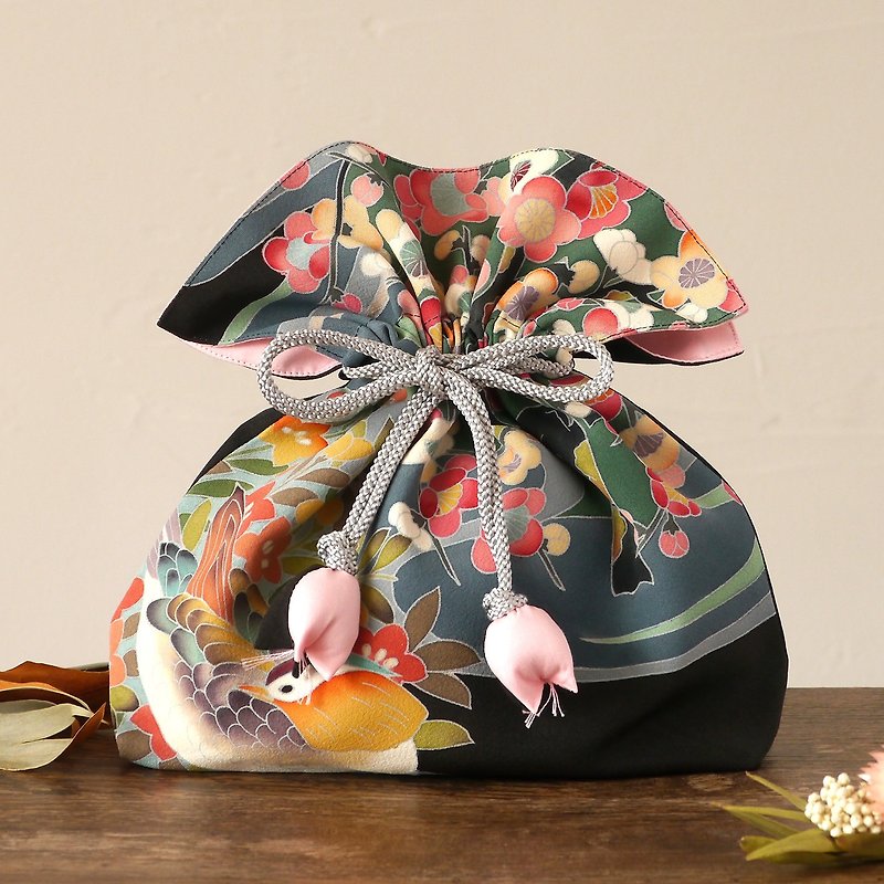 Kimono Drawstring purse Calling happiness FUGURO Tori Umebun Medium size