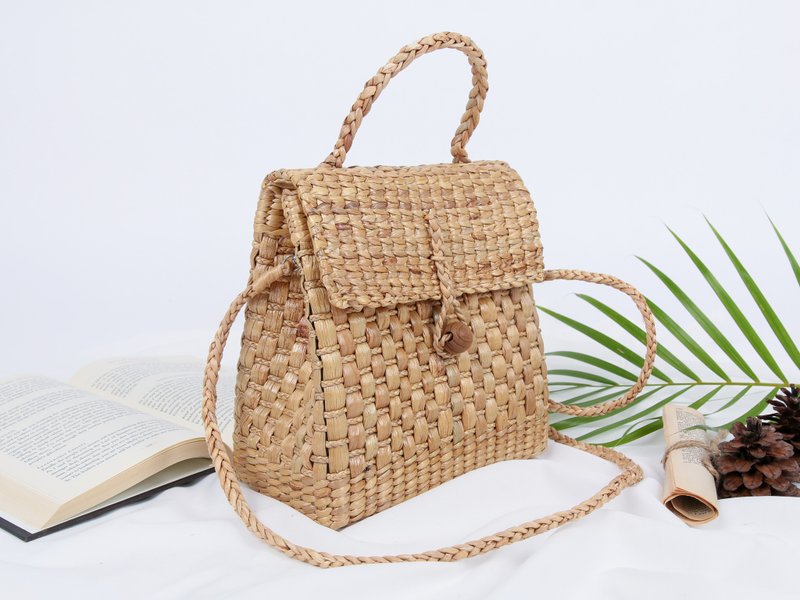Handmade bag, Straw bag, Women Straw Purse, Crossbody with Tassel, Woven Bag, - 手提包/手提袋 - 其他材質 咖啡色