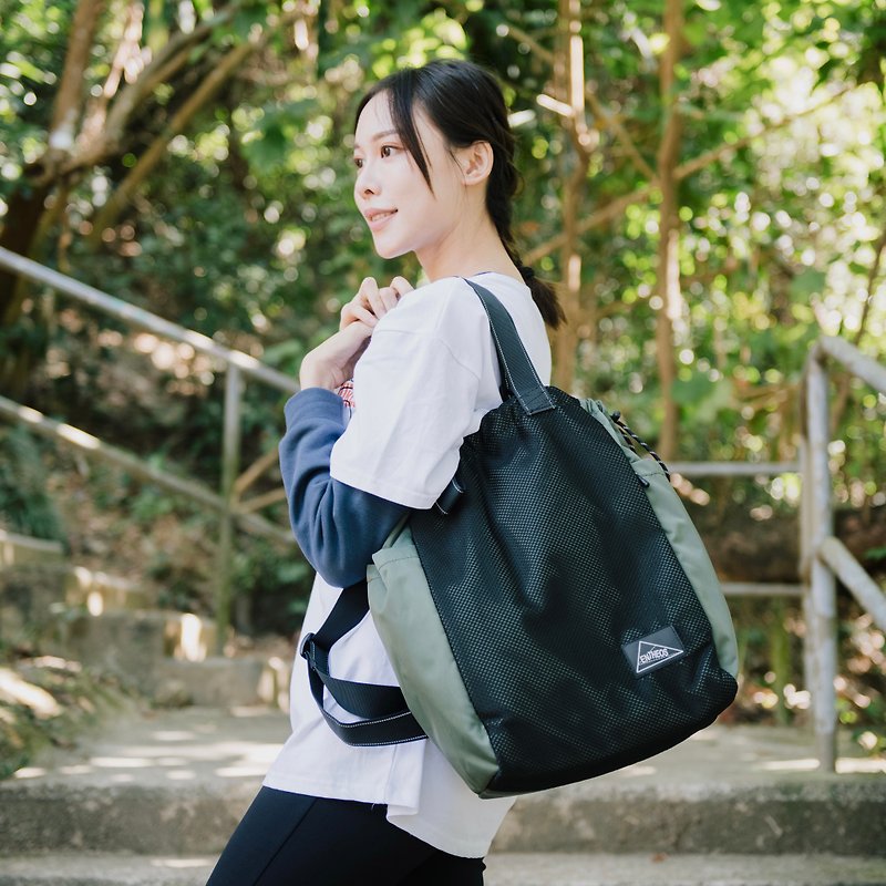 Jesse Two Ways Totepack - Backpacks - Eco-Friendly Materials Green