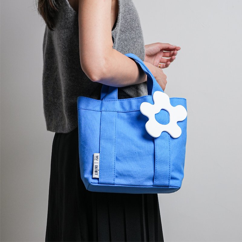Flower puff-shaped handbag [ON / OFF x WU studio] - สร้อยคอ - อะคริลิค หลากหลายสี