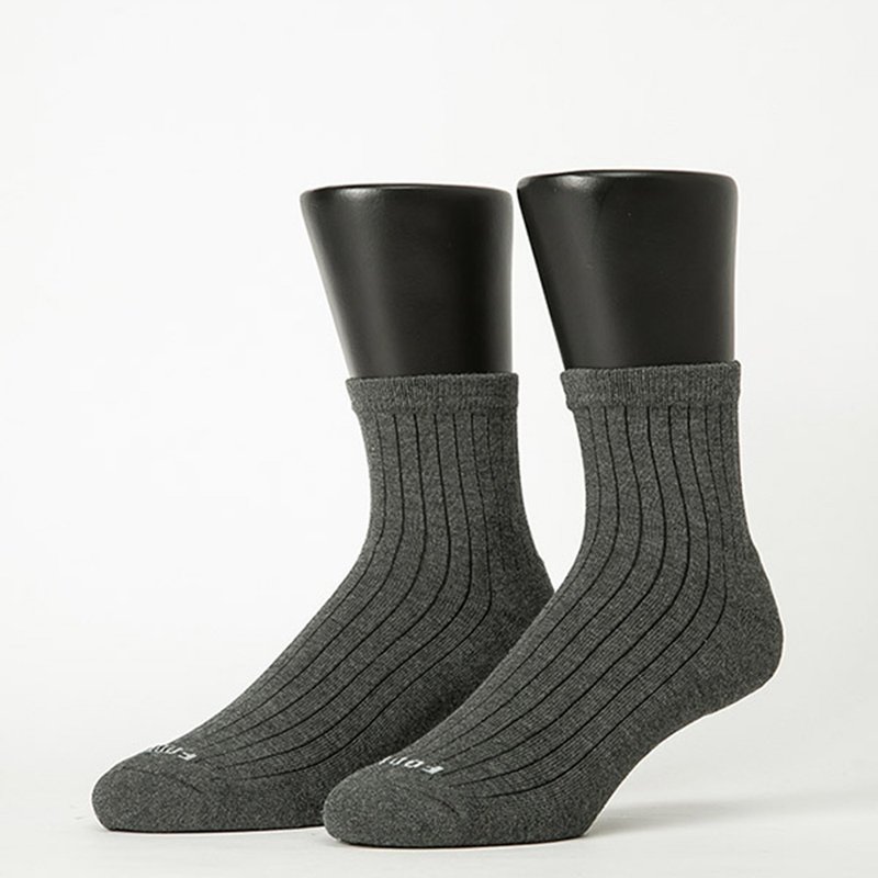 【FOOTER】Retro straight line micromolecular thin socks-dark gray (men's socks/L, XL) - ถุงเท้า - ผ้าฝ้าย/ผ้าลินิน สีเทา