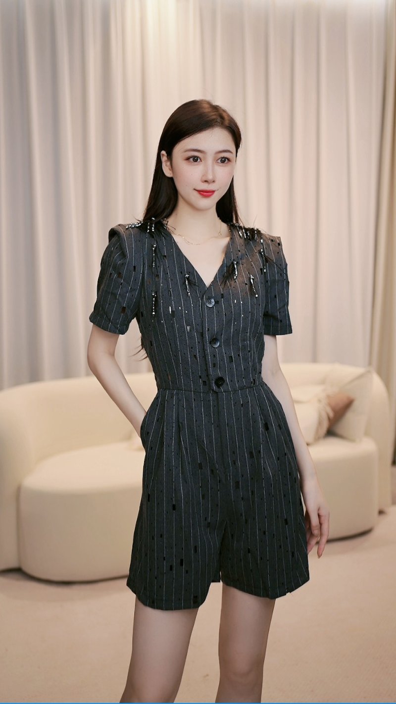 SOLELEGIA CUTOUT TEMPERAMENT JUMPSUIT - จัมพ์สูท - วัสดุอื่นๆ สีเงิน