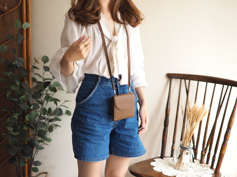 Tart (Coffee): Short wallet, Cow leather, Wallet with long strap, Brown - 錢包/皮夾/長短夾 - 真皮 咖啡色