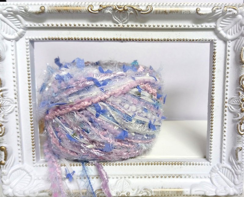 Aligning thread - 編織/刺繡/羊毛氈/縫紉 - 聚酯纖維 多色