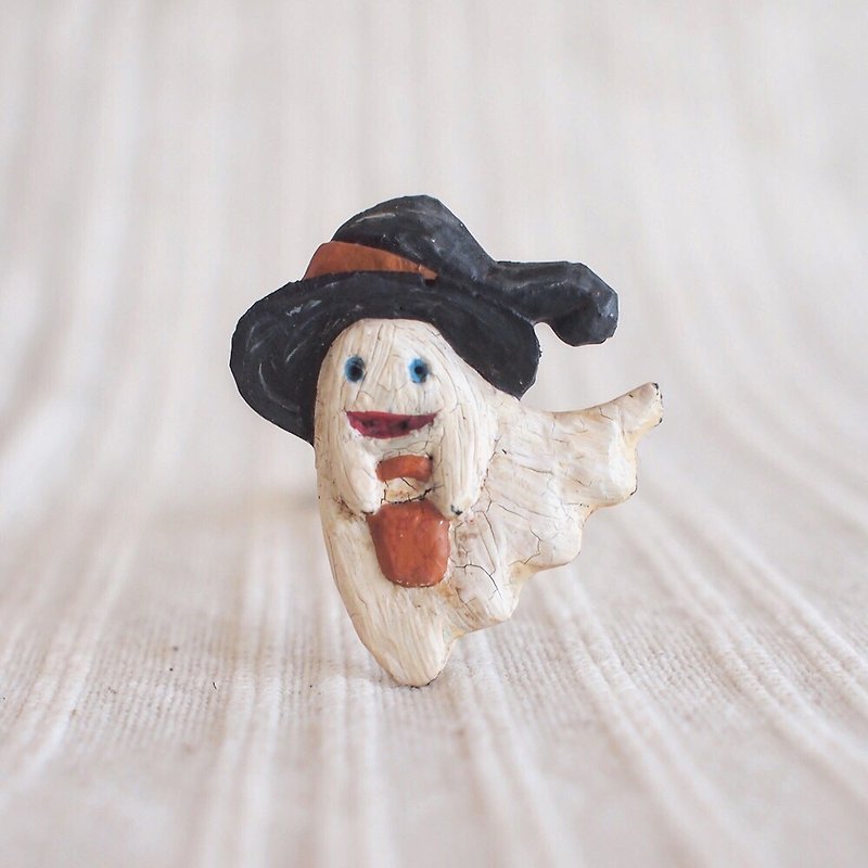 Pin resin brooch   Trick or Treat ! - Brooches - Plastic White