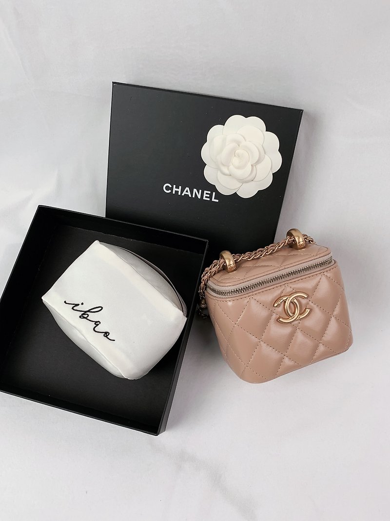 ibao love bag pillow Chanel Vanity Case small box special/support/moisture-proof/anti-deformation - อื่นๆ - เส้นใยสังเคราะห์ ขาว