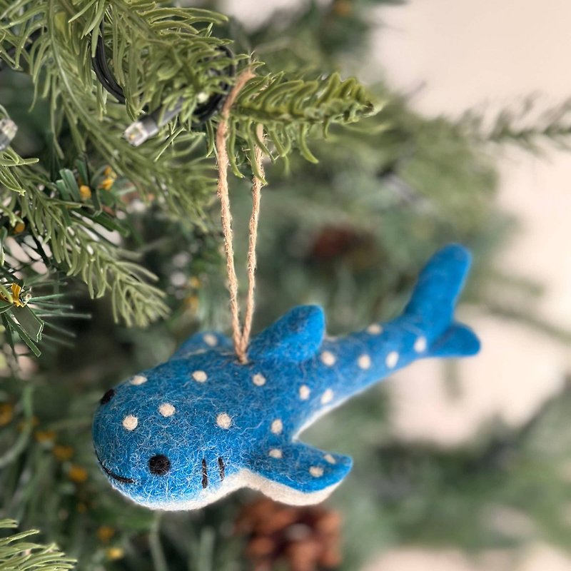 Wool Felt Christmas Ornament-Whale Shark - ของวางตกแต่ง - ขนแกะ 