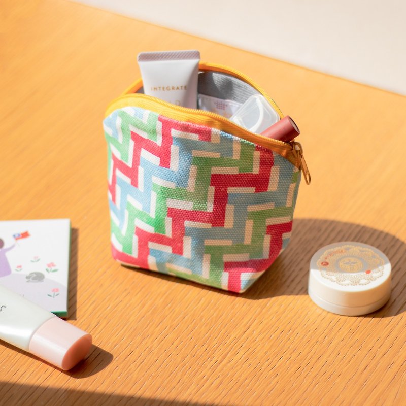 【LAI HAO】Ka-Tsi Style- Small Makeup Bag (Stripe/Cross/Square/ Trap
