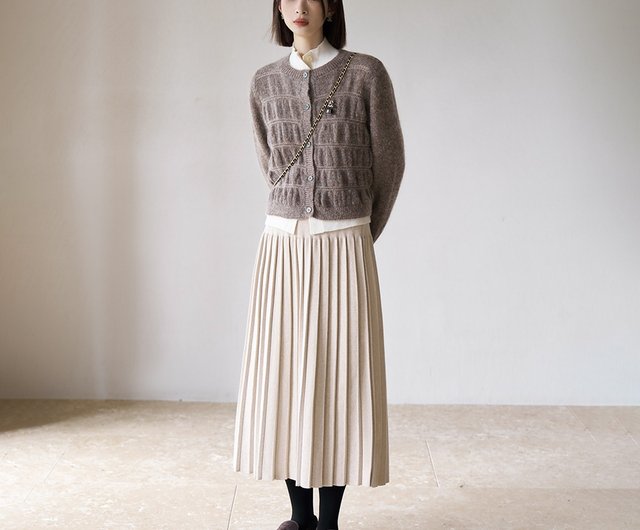 Cashmere blend pleated knitted skirt skirt autumn style two colors