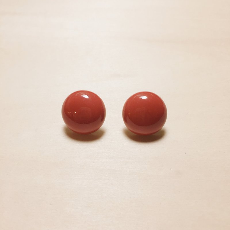 Vintage Showa Red Meatballs 18mm Earrings - ต่างหู - เรซิน สีแดง