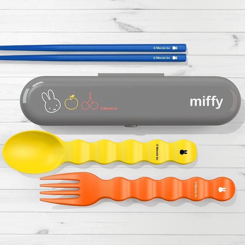 【Pinkoi x miffy】Red A Cutlery Set (Taiwan, Hong Kong, Macau and Japan Limited) - Cutlery & Flatware - Plastic Multicolor