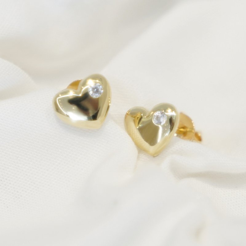 FREYA Solitaire Love Stud Earrings 925 Silver/14k Gold - ต่างหู - เครื่องประดับ 