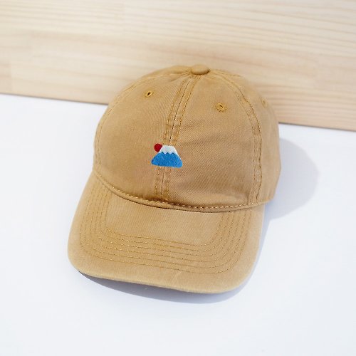 Q-cute 【Q-cute】帽子系列-太陽富士山復古風棒球帽-加字