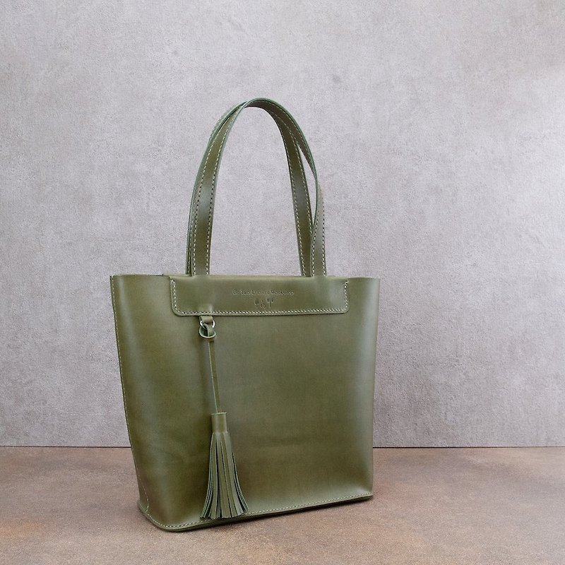 Tote Bag Handbag Leather Tassel Charm All Hand Stitched Tote Bag - กระเป๋าถือ - หนังแท้ หลากหลายสี