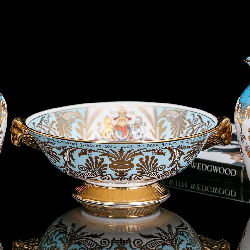 英國製Royal Collection女王金禧2002奢華骨瓷聚寶盆展示碗迎賓缽 - 花瓶/花器 - 瓷 