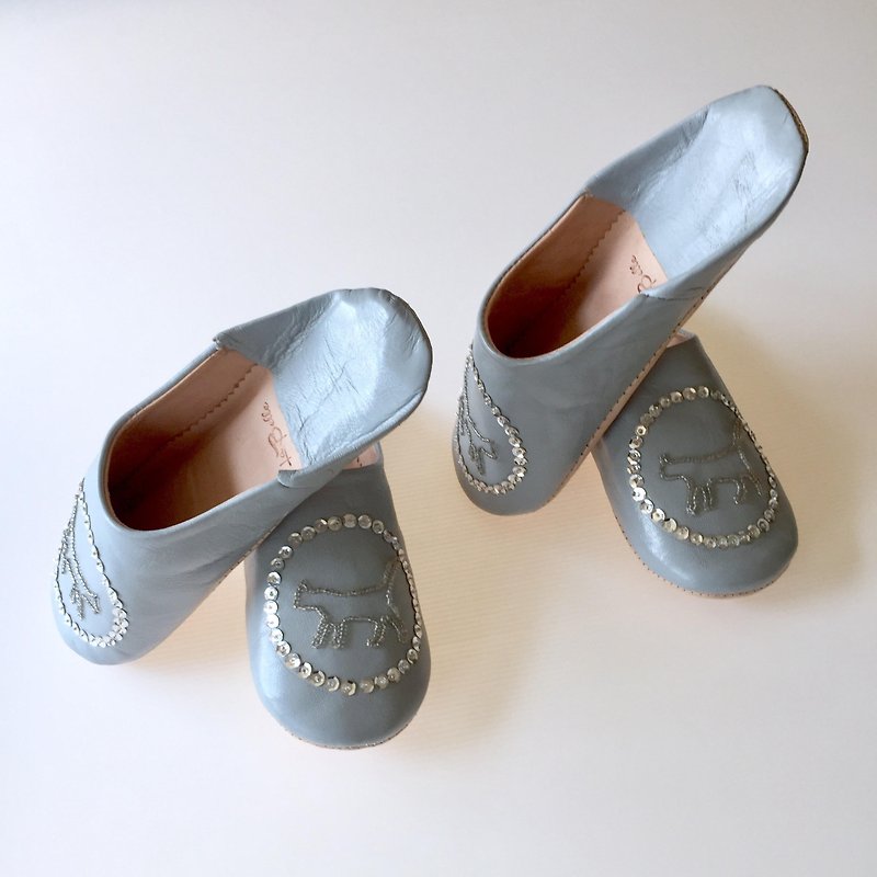 Beautiful embroidery Babush Gut Cat Gray 2 pairs set - Other - Genuine Leather Gray