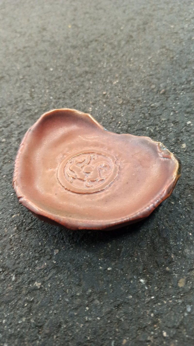 wood小皿 - 皿・プレート - 陶器 ゴールド