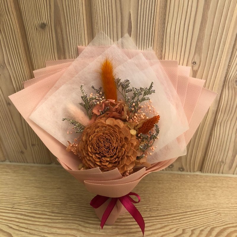 【A-ONE】Dry bouquet of sun rose, tangerine and sola everlasting bouquet, caramel orange, rabbit tail - ช่อดอกไม้แห้ง - พืช/ดอกไม้ หลากหลายสี