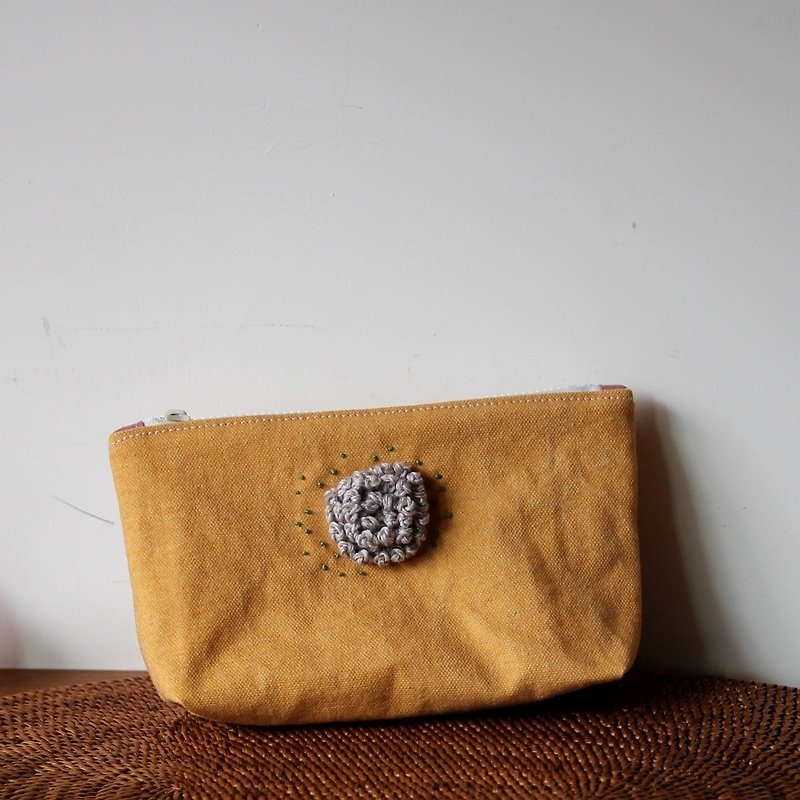 Cotton Fabric: Cosmetic Bag, ,Knitting flower,yellow - กระเป๋าเครื่องสำอาง - ผ้าฝ้าย/ผ้าลินิน สีเหลือง