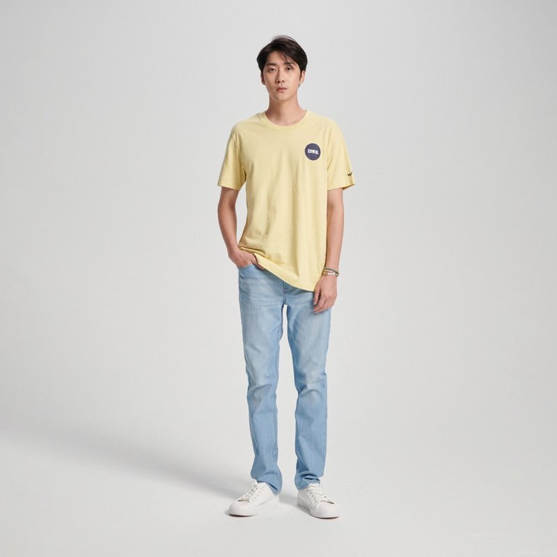 EDWIN small round embossed printed short-sleeved T-shirt - men's style (light yellow) #Top - เสื้อยืดผู้ชาย - ผ้าฝ้าย/ผ้าลินิน สีเหลือง