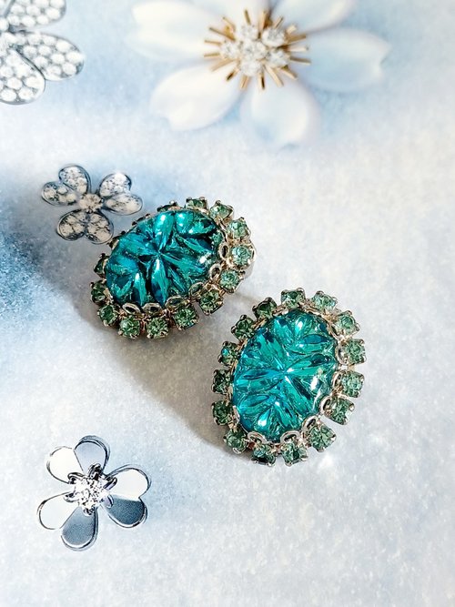 老時光製造所 vintage jewelry Judy Lee 藍色裂紋玻璃萊茵石 夾式耳環