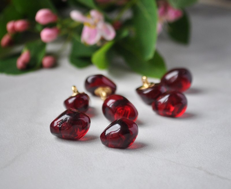 One pomegranate button cute food tiny mini berries lover present gift - อื่นๆ - แก้ว สีแดง