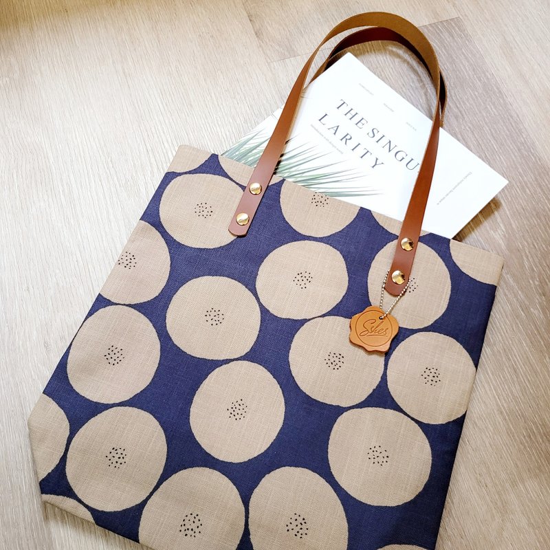 Japanese cloth shoulder bag_like flowers but not flowers (retro blue) - กระเป๋าแมสเซนเจอร์ - หนังแท้ หลากหลายสี