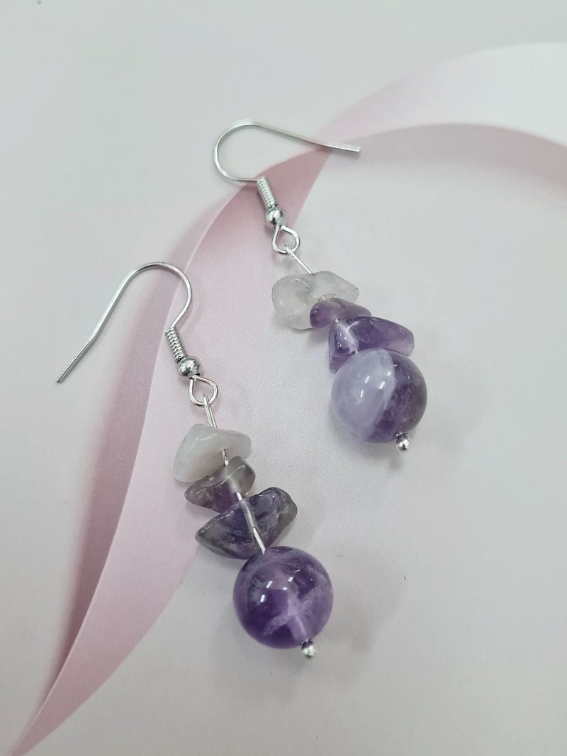 Amethyst Lucky Stone Earrings - 耳環/耳夾/耳骨夾 - 石頭 紫色