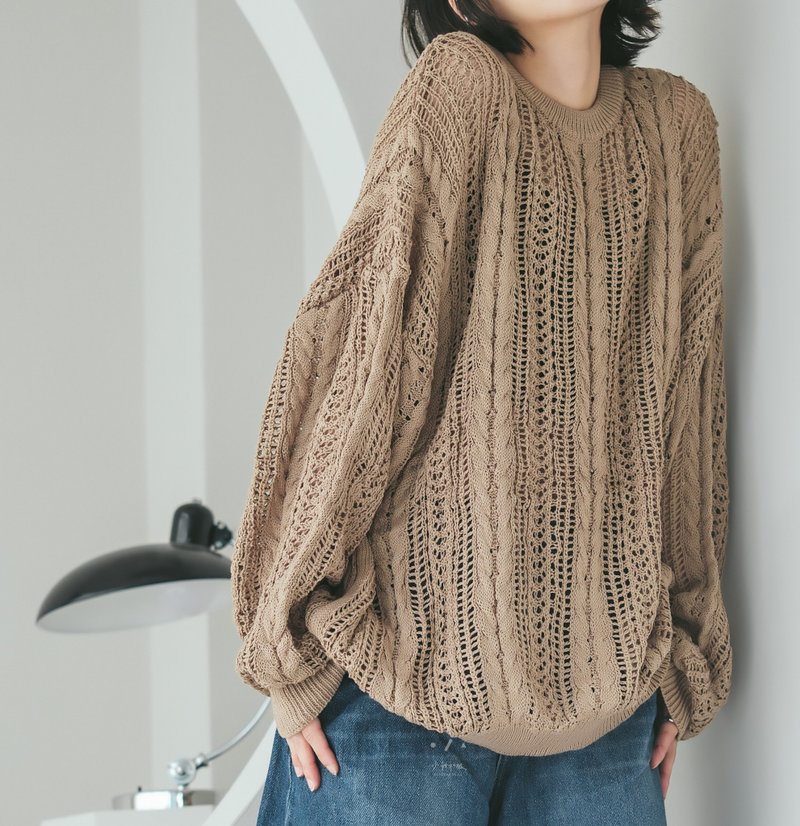 Slow half-beat lazy knitted long-sleeved top - 2 colors - Cat Cafe - เสื้อผู้หญิง - ผ้าฝ้าย/ผ้าลินิน สีนำ้ตาล