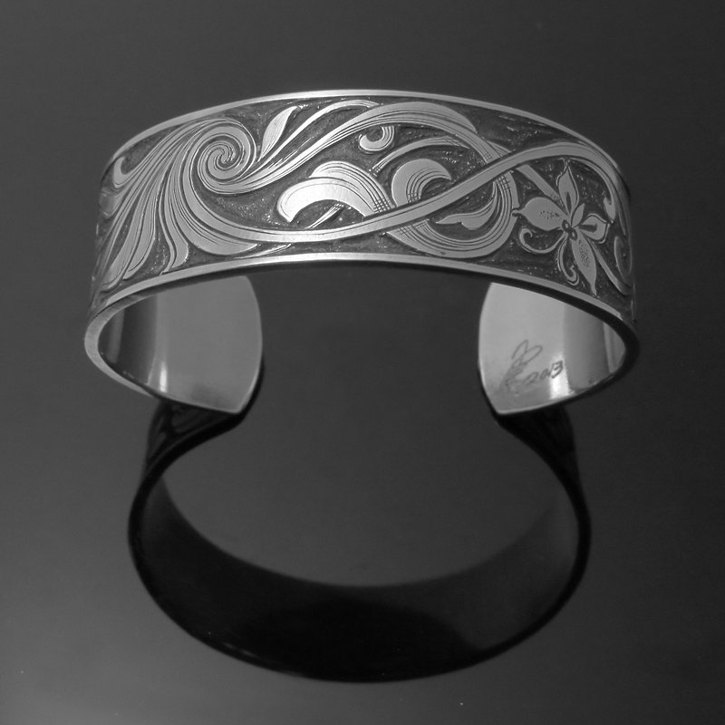 Handmade metal micro-carved flower pattern bracelet / 999 sterling silver / handmade - Bracelets - Other Metals Silver