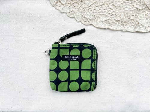 puremorningvintage KATE SPADE New York Retro Graphic pattern fabric Half Zip wallet, thin wallet