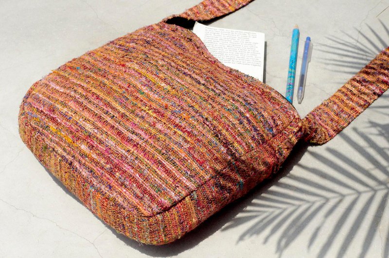 Hand-woven striped cross-body bag/backpack/side bag/shoulder bag/travel bag-light color hand-twisted saree - Messenger Bags & Sling Bags - Cotton & Hemp Multicolor