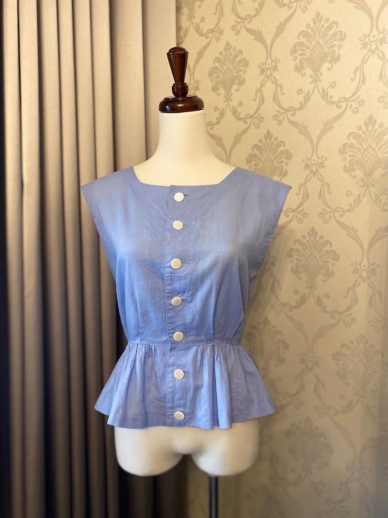 Light blue square collar sleeveless vintage top made in Japan - Women's Vests - Cotton & Hemp Blue