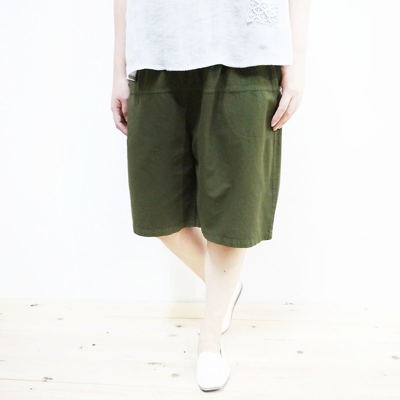 [MIT] Qi Wu eight 〇x cotton wide tube Shorts (dark green) (men and women pass through) - กางเกงขายาว - ผ้าฝ้าย/ผ้าลินิน สีเขียว