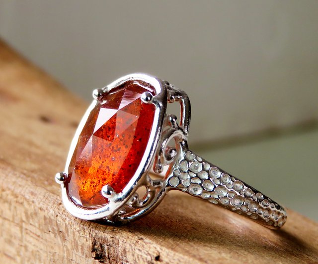 モスカイヤナイトリング Moss Kyanite Ring red ll - ショップ NATSU WORKS リング・指輪 - Pinkoi