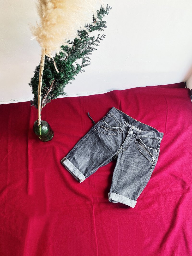 levis / 507 W30 灰黑拉鍊 男丹寧牛仔短褲古著自改古著 vintage - 男短褲/工作短褲 - 棉．麻 灰色
