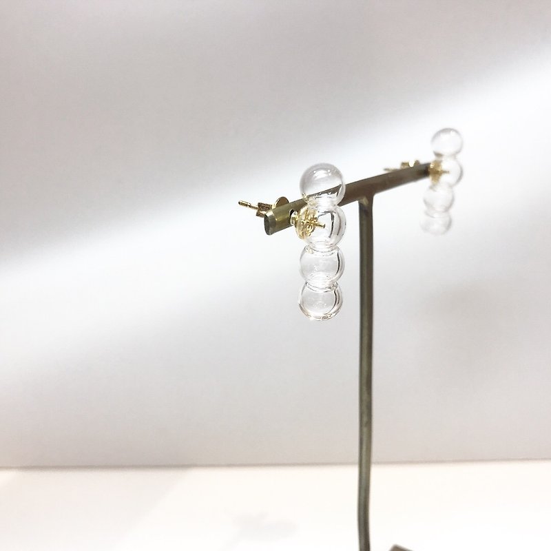 [Clear product] Simple glass earrings - ต่างหู - แก้ว สีใส