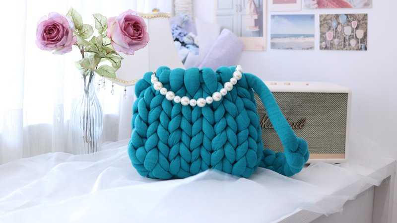 [Material bag] Large-Iceland wool material bag/giant wool/chubby bag - เย็บปัก/ถักทอ/ใยขนแกะ - ผ้าฝ้าย/ผ้าลินิน ขาว