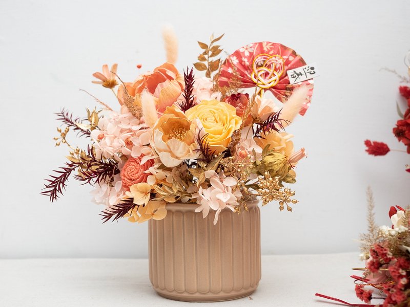 Brilliant glow_New Year potted flower gift - Dried Flowers & Bouquets - Plants & Flowers Multicolor