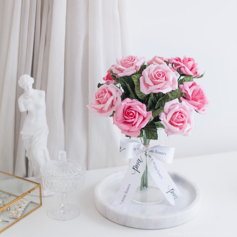 SWEET PINK ROSES |  Mini Marseille vase for Home Decoration - ของวางตกแต่ง - กระดาษ สึชมพู