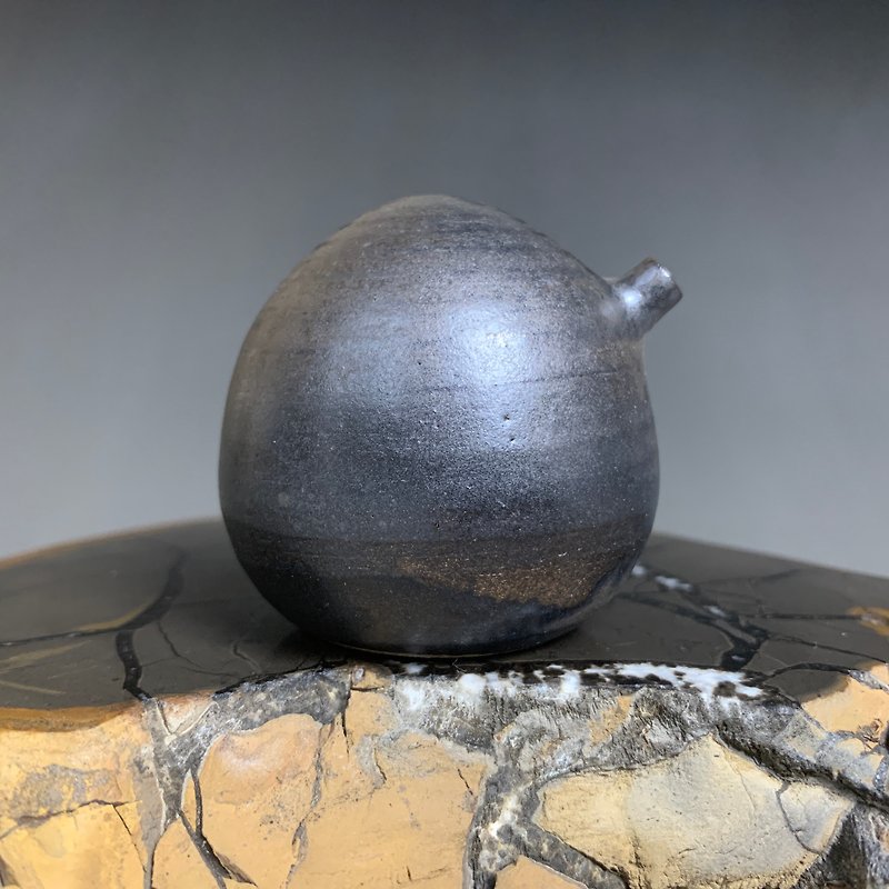 Taiwan [Ceramic glaze change] Hand drawn billet water drop inkstone (medium) 04 - Other - Pottery Brown