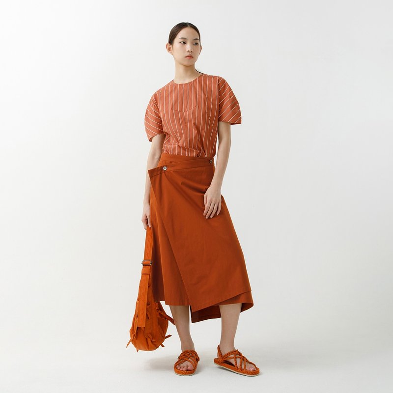 Asymmetrical bias button wrap skirt - กระโปรง - ผ้าฝ้าย/ผ้าลินิน สีส้ม