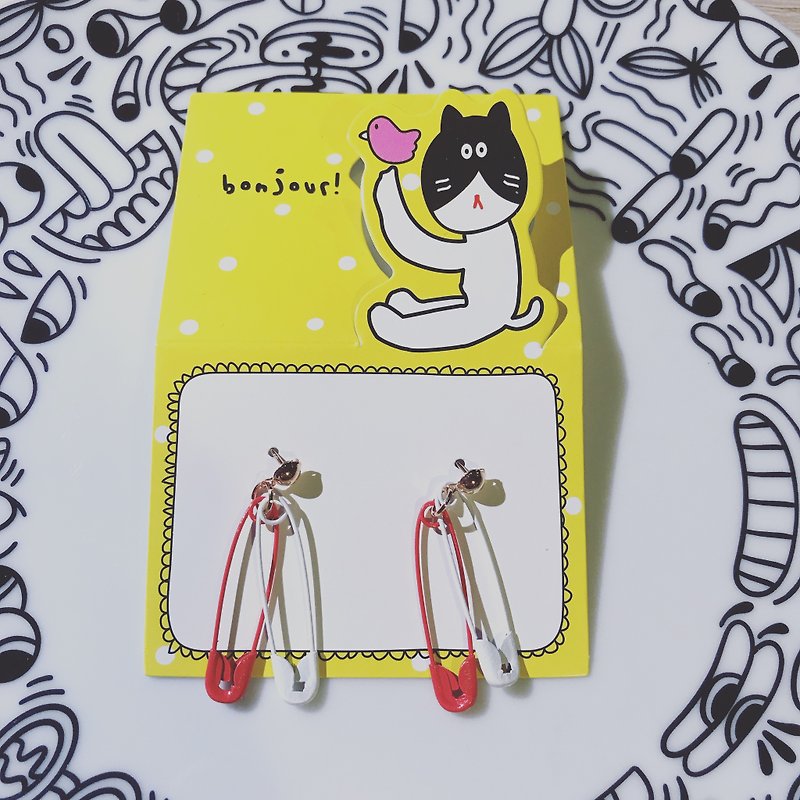 Color paper clip earrings Christmas gift exchange gift New Year gift tail gift - ต่างหู - โลหะ หลากหลายสี