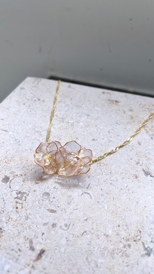 Swhisper Jewellery 耳語 好人緣玫瑰金天然珍珠樹脂招桃花項鍊